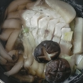 冷凍大根＆冷凍椎茸で✧*タラの寄せ鍋